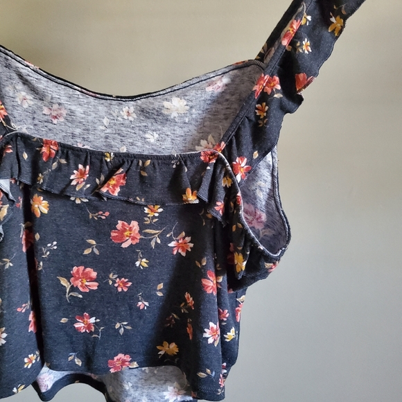NWT AEO Cropped Floral Tank - Picture 6 of 7